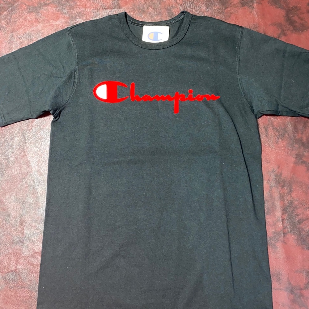 Champion: Short Sleeve T-Shirt